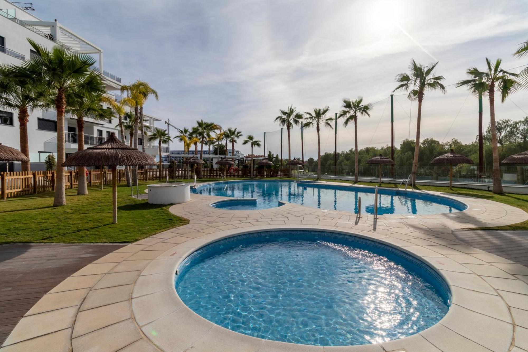 Appartement Rentitspain En Aguacate A Minutos Del Golf *