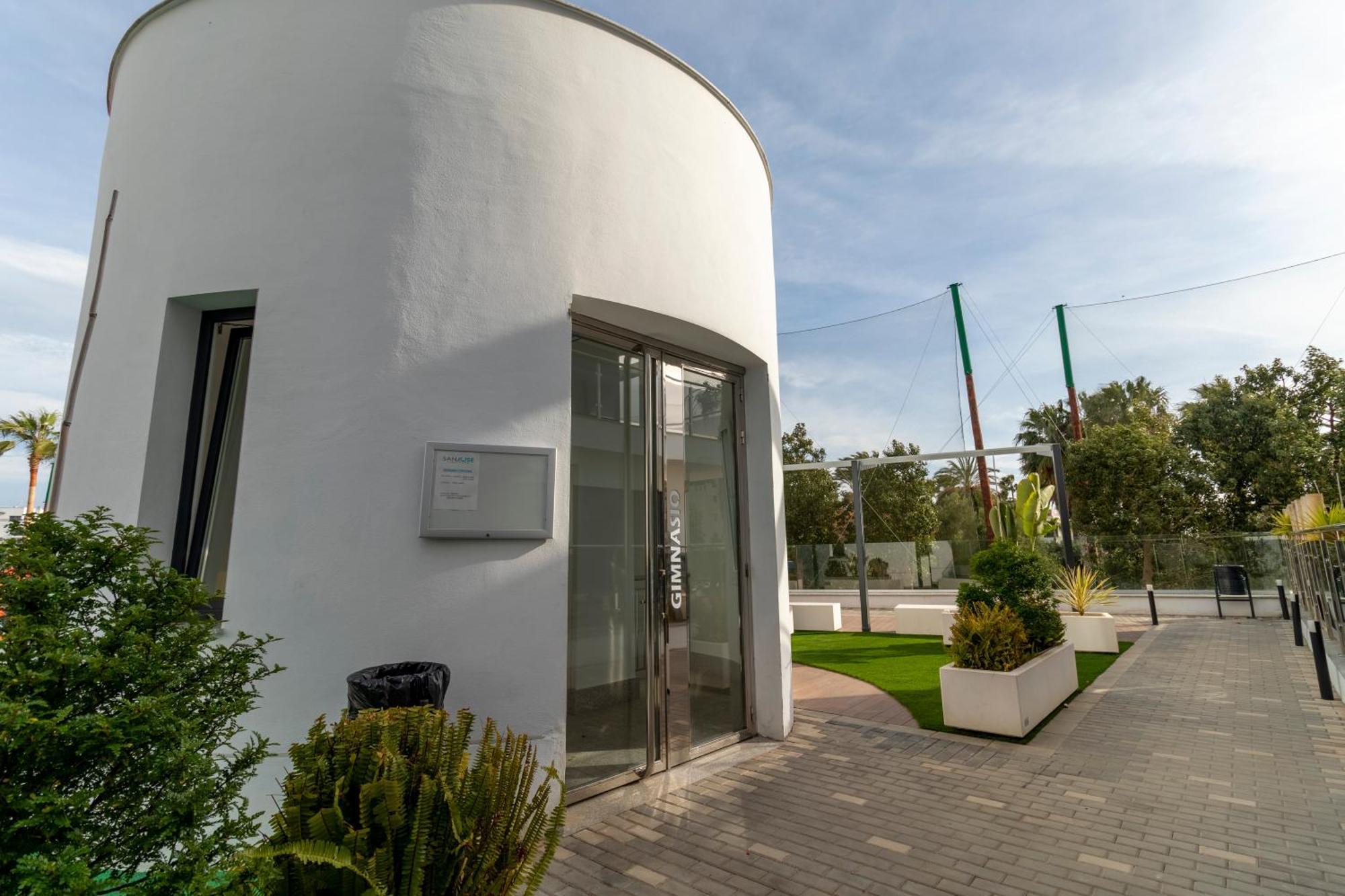 Rentitspain En Aguacate A Minutos Del Golf * Motril