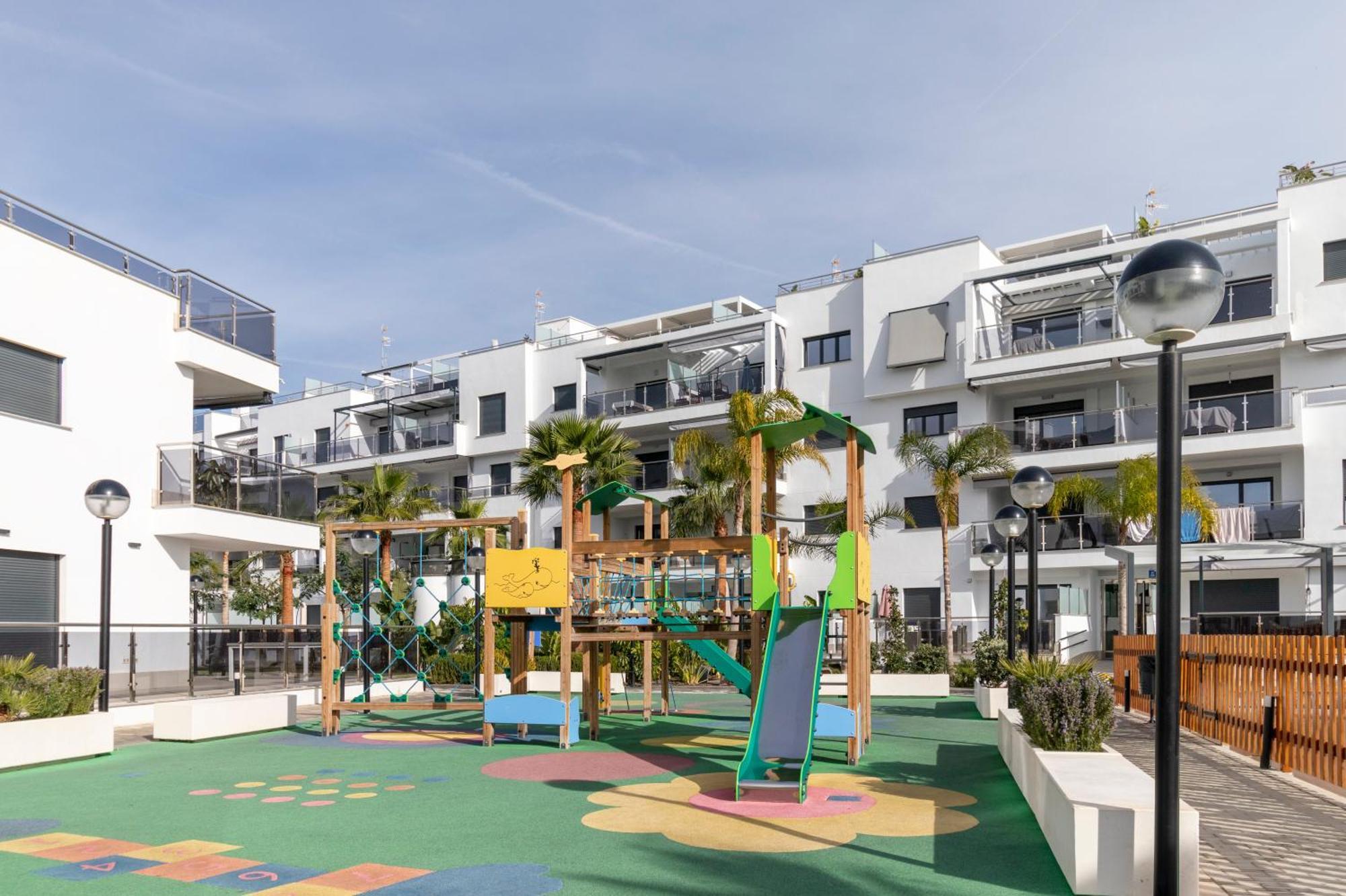 Appartement Rentitspain En Aguacate A Minutos Del Golf